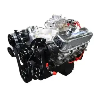 GM Big Block Compatible 496 c.i. Engine - 600 Horsepower - Deluxe Dressed - Black Pulley Kit - Carbureted